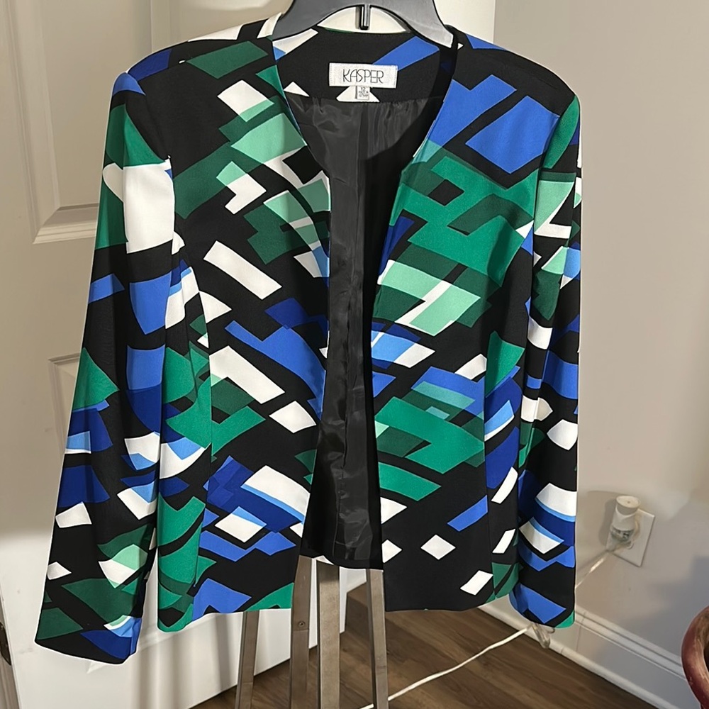 Kasper Green and Blue Blazer with Bold Geometric Pattern - Picture 3 of 8